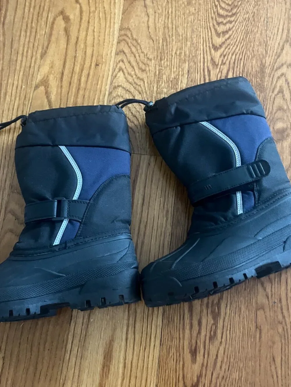 L.L. Bean Kids' Northwoods Navy Boots Size 3